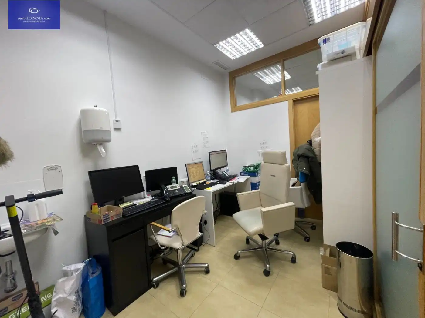Local de lloguer en Cádiz amb Aire condicionat