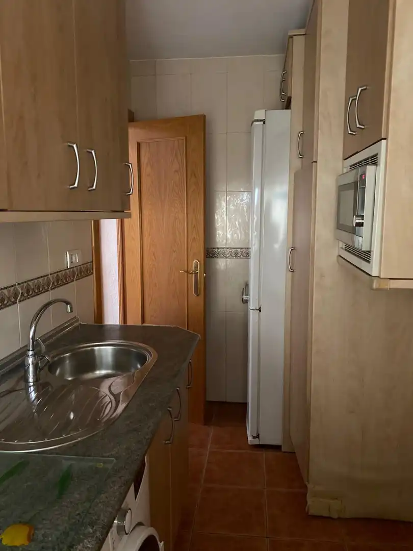 Kitchen of Flat for rent in Granada  with Air Conditioner, Heating and Furnished