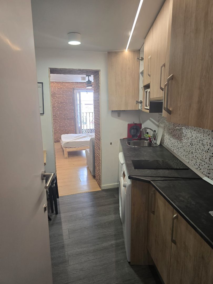 Dormitori de Pis en venda en  Madrid Capital amb Aire condicionat, Calefacció i Moblat