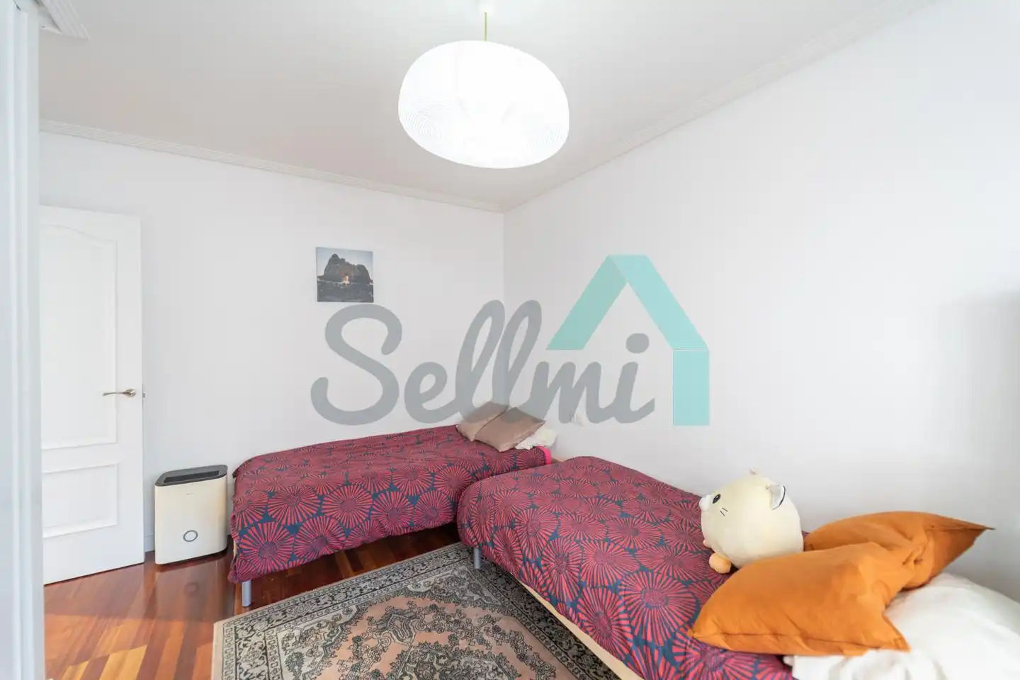 Habitación de Ático en venta en Oviedo  con Calefacción, Parquet y Terraza