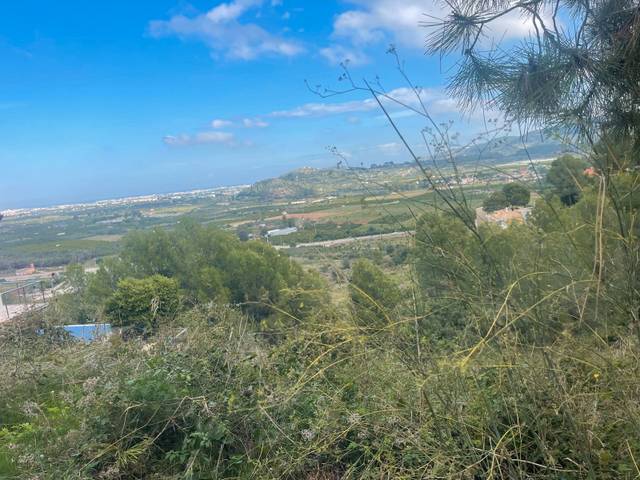 Terreno residencial en Venta en Calle Salze, 1 en Ador