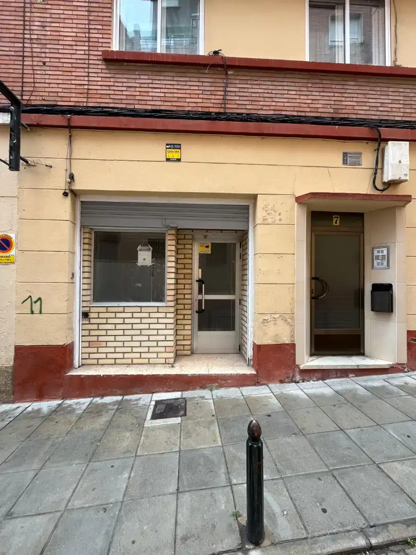 Gewerbefläche zum Verkauf in Calle de Córdoba
