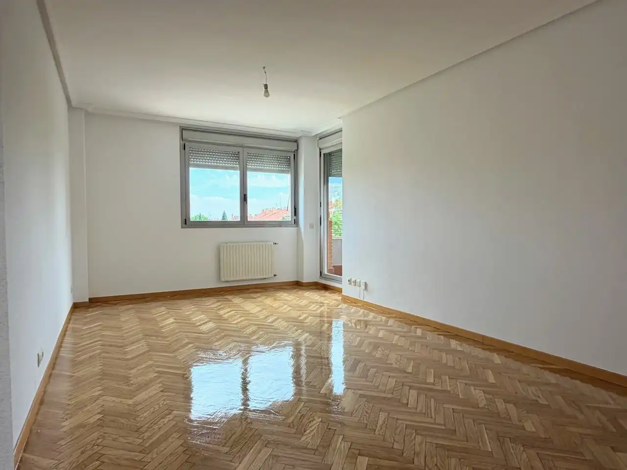 Living room of Flat for rent in Boadilla del Monte  with Heating, Parquet flooring and Terrace