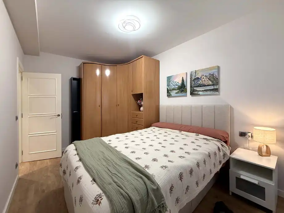Habitación de Piso en venta en Vitoria - Gasteiz con Calefacción, Parquet y Trastero