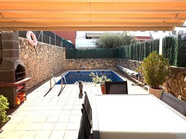 Maison avec balcon à vendre à Vilanova del Camí