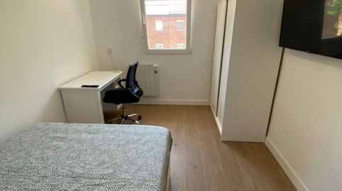 Foto 4 de Habitació a Los Ángeles, Madrid Capital