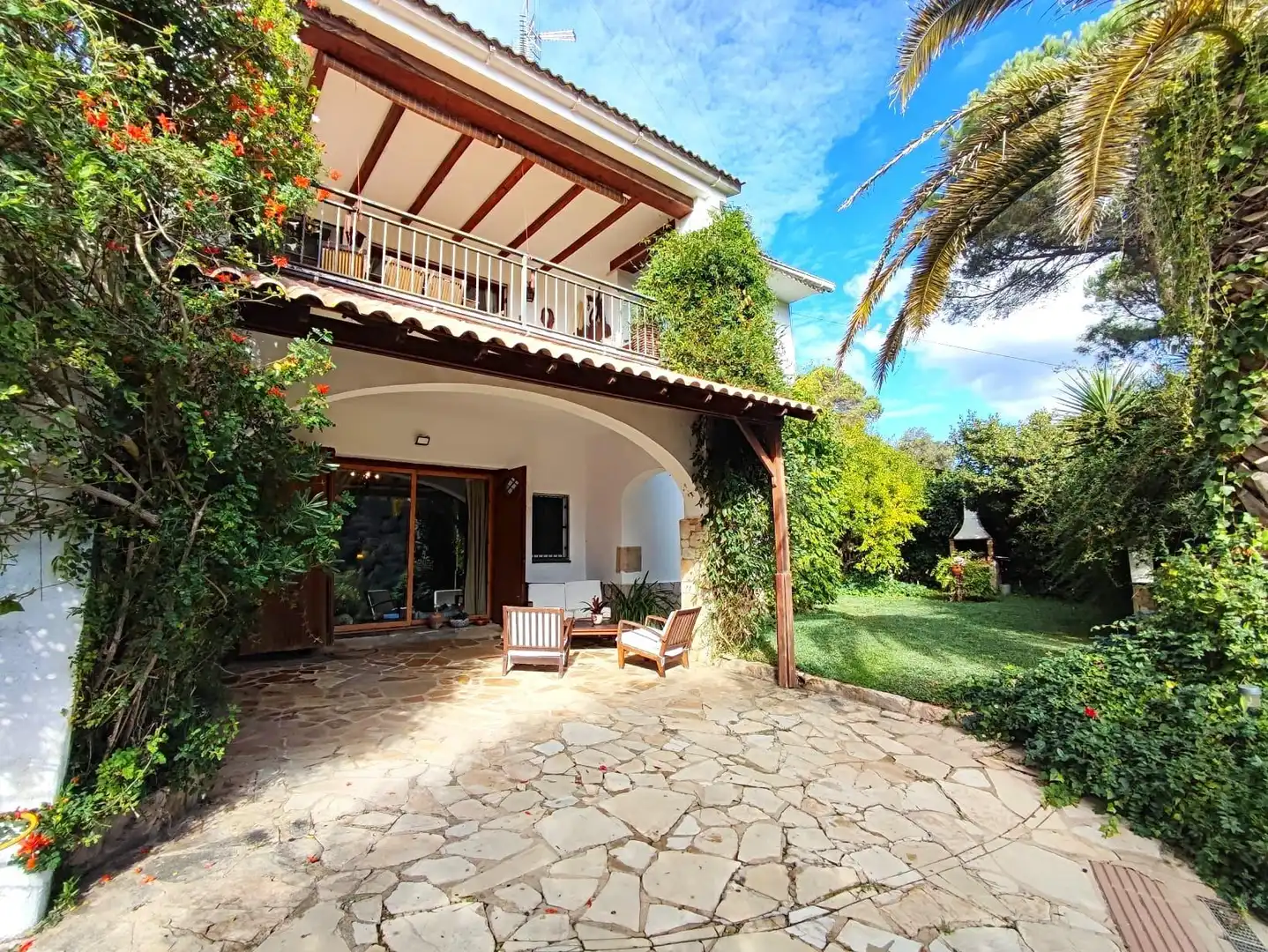 Casa amb jardí en venda a Carrer Carrer Montseny, imagen 4