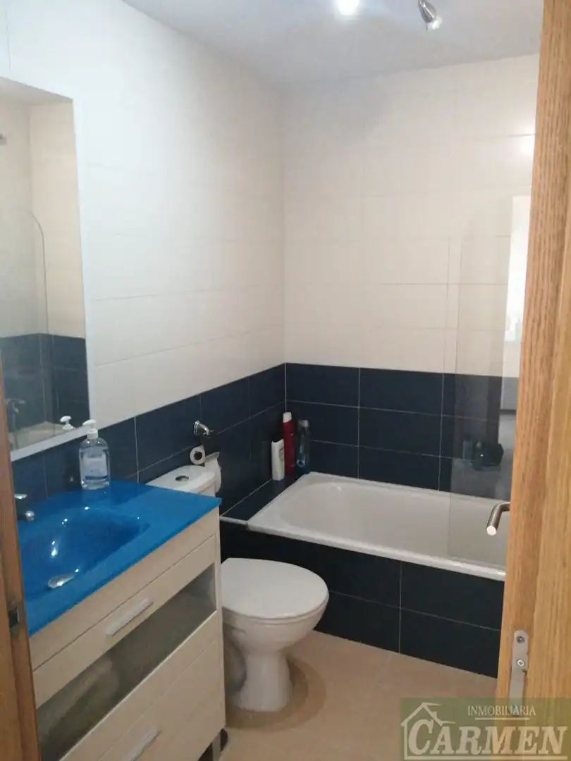 Piso en venta en Caballero Bonald - San José Obrero - Guadalcacín