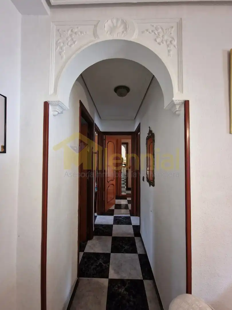 Flat for sale in Sevilla  with Air Conditioner