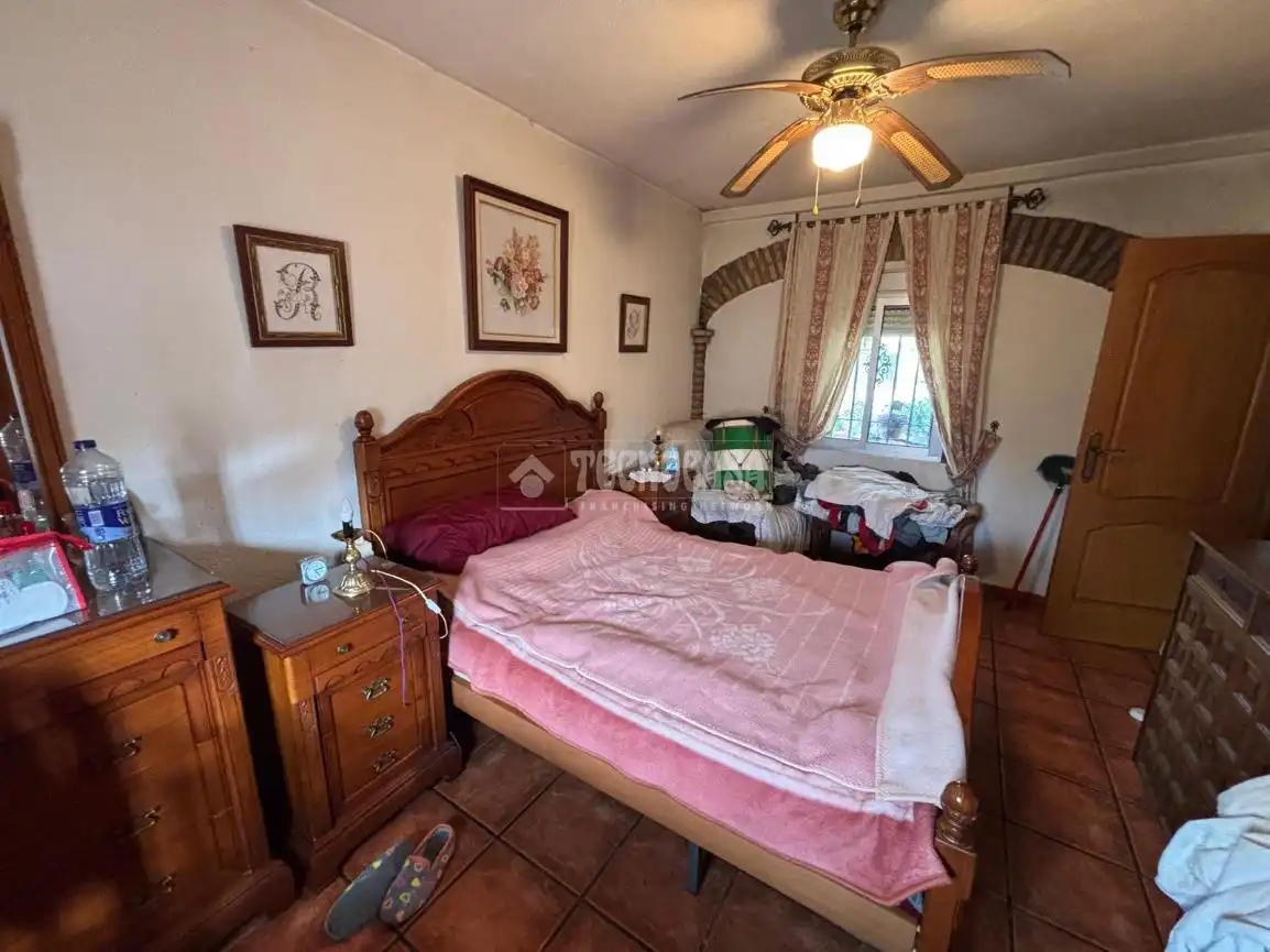 Habitación de Finca rústica en venta en Córdoba con Aire acondicionado y Amueblado