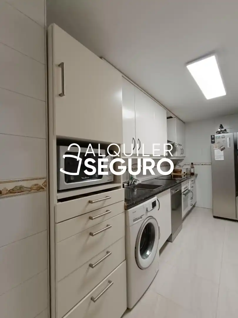 Piso con ascensor en alquiler en del Universo, imagen 32