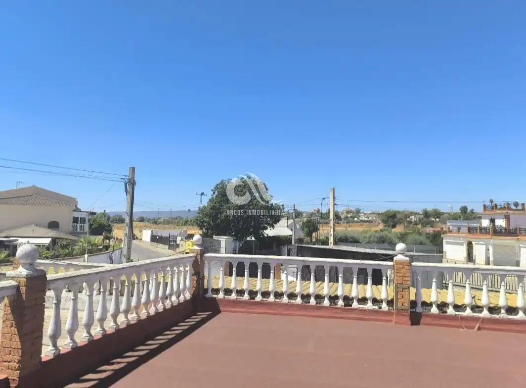 Vista exterior de Casa o xalet en venda en Córdoba