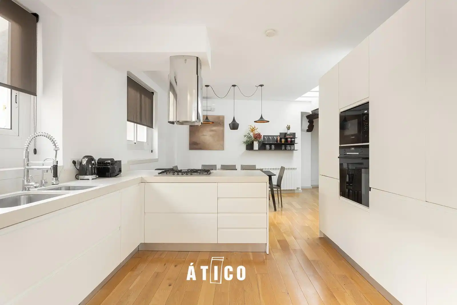 Cuina de Àtic en venda en Barcelona amb Aire condicionat, Calefacció i Parquet