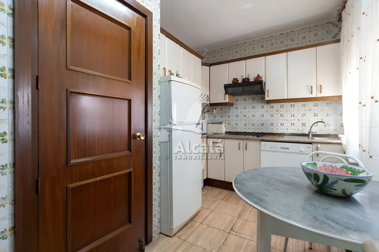 Cocina de Piso en venta en Alcalá de Henares con Calefacción, Jardín privado y Parquet