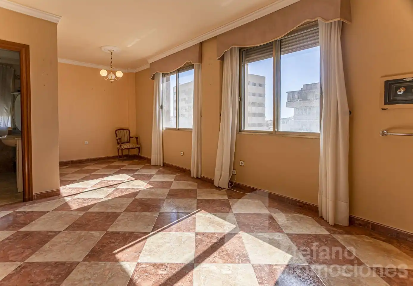 Living room of Flat for sale in Málaga  with Air Conditioner, Terrace and Storage room