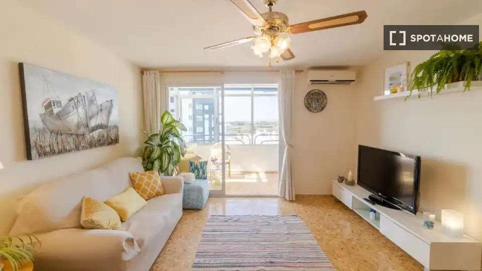Flat with terrace to rent in Playa del Puig