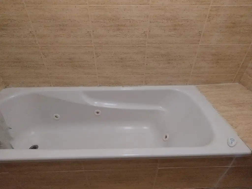Baño de Piso en venta en Benicarló con Terraza y Amueblado