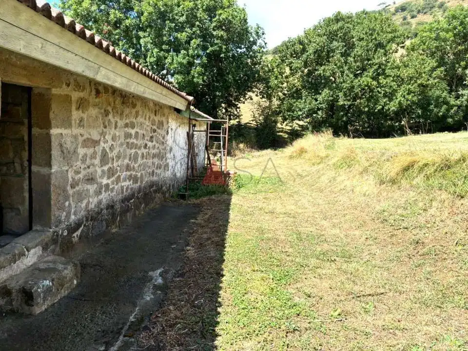 Casa adosada en venda en Campoo de Enmedio amb Terrassa, Traster i Moblat