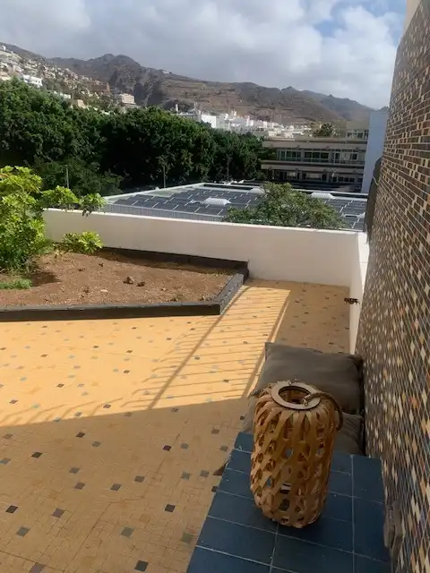 Terrasse von Einfamilien-Reihenhaus zum Verkauf in Santa Cruz de Tenerife mit Klimaanlage, Terrasse und Abstellraum