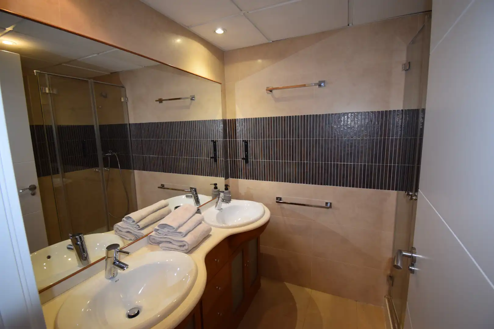 Badezimmer von Wohnungen zum Verkauf in Los Alcázares mit Klimaanlage, Heizung und Terrasse