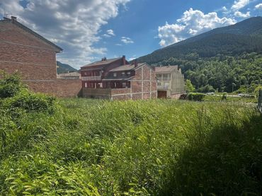 Terreno residencial en venta en Bagà