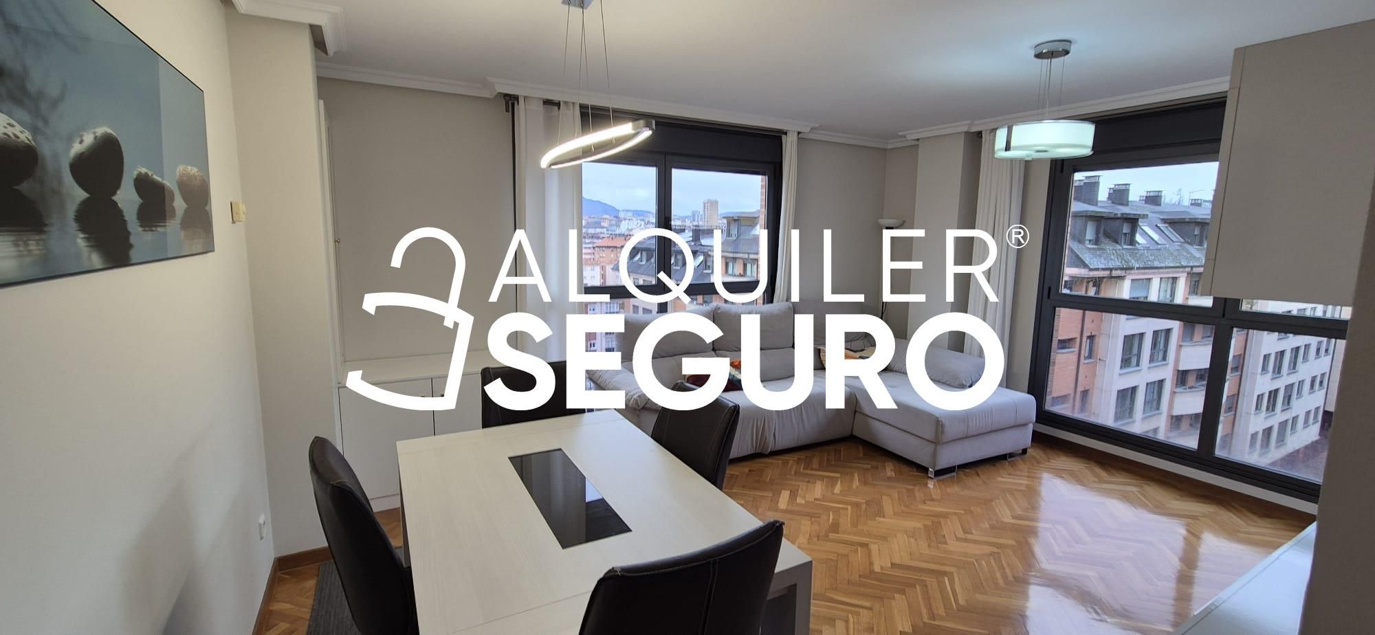 Living room of Flat to rent in Oviedo   with Heating, Storage room and Furnished