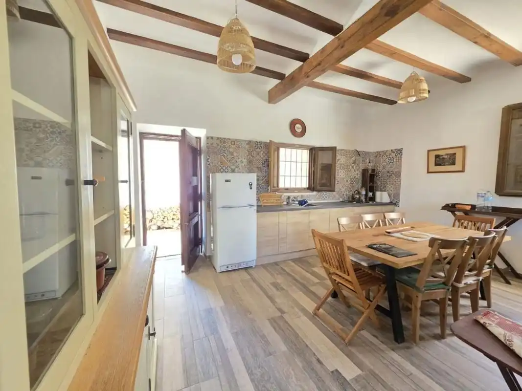 Kitchen of Houses for sale in Las Virtudes