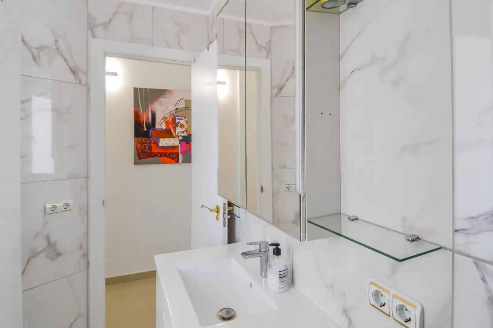Badezimmer von Dachboden zum Verkauf in Mogán mit Klimaanlage, Terrasse und Balkon
