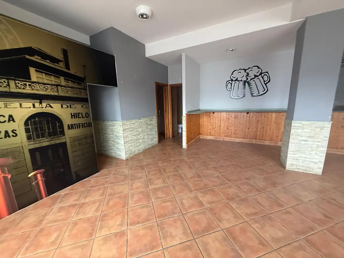 Local commercial à vendre à Calle Cañamero, imagen 3