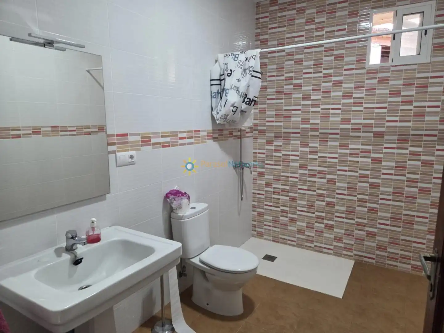 Baño de Casa adosada en venta en Alcàntera de Xúquer con Jardín privado, Terraza y Trastero