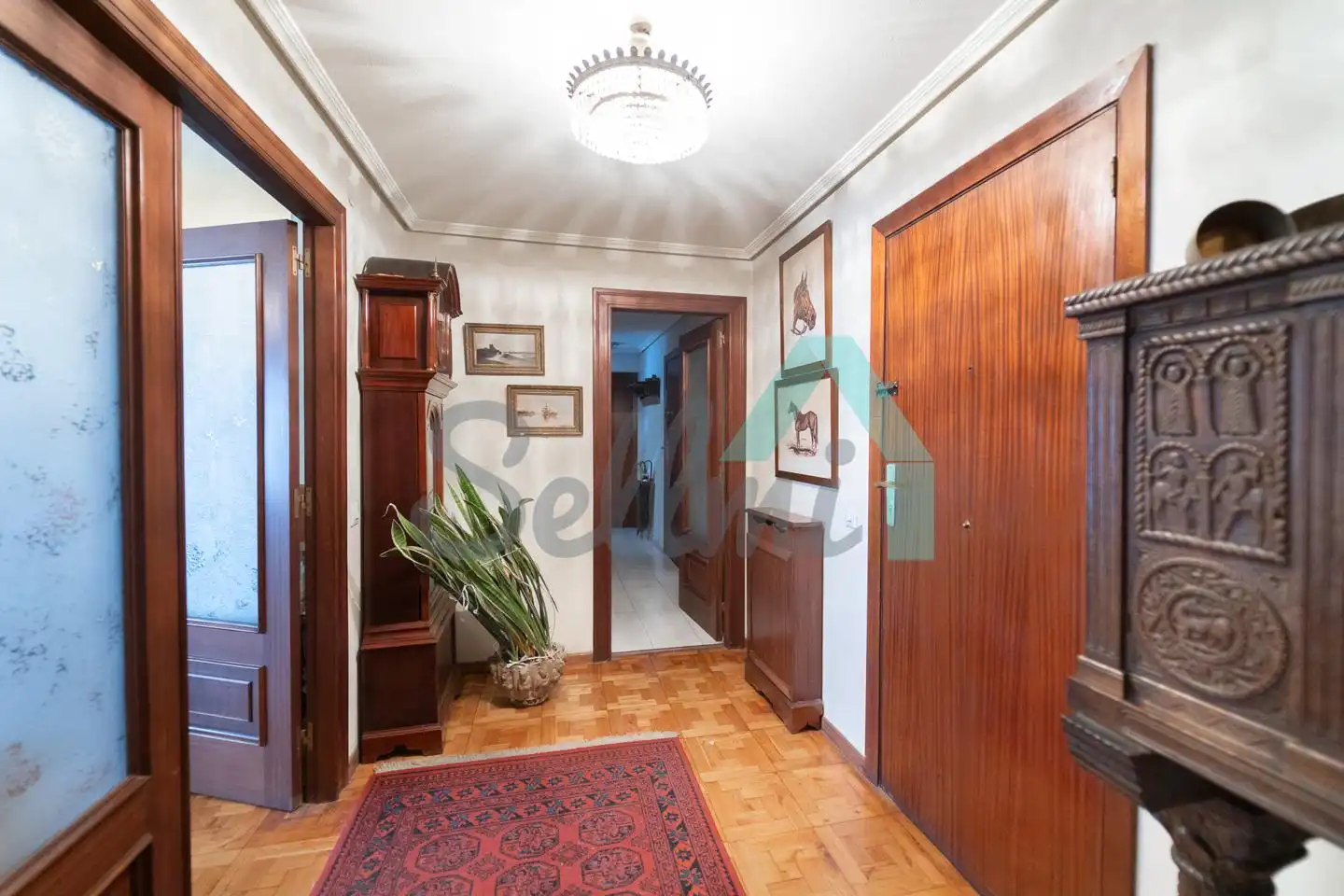 Piso en venta en Oviedo  con Calefacción, Parquet y Terraza