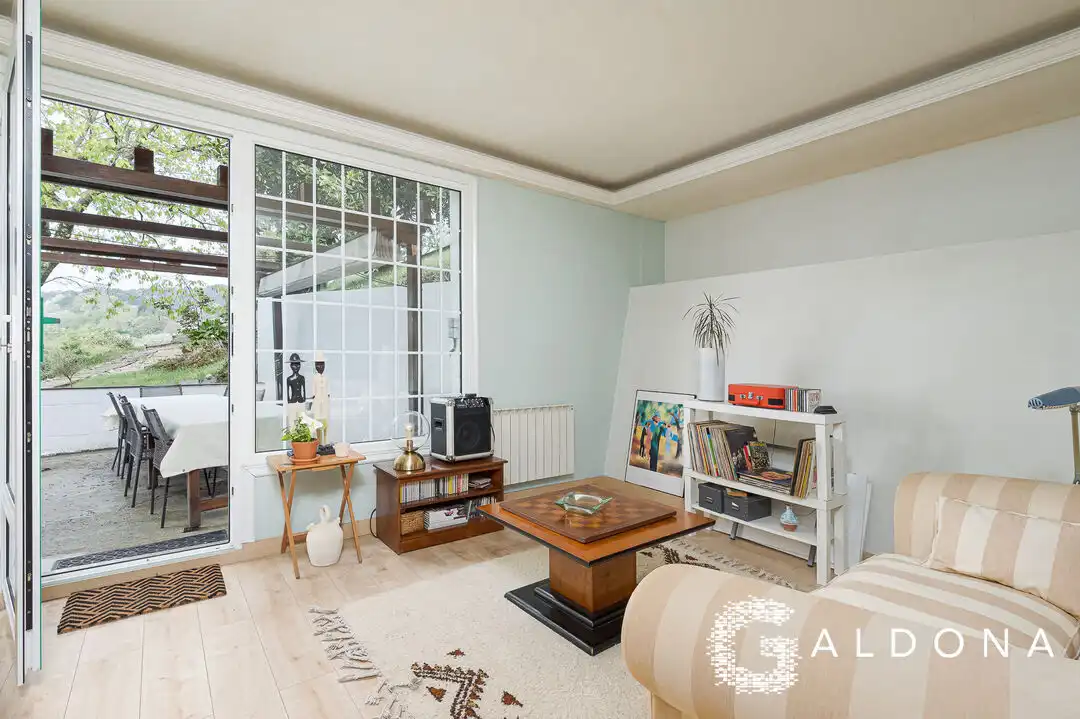 Sala de estar de Casa o chalet en venta en Pasaia con Calefacción, Jardín privado y Terraza