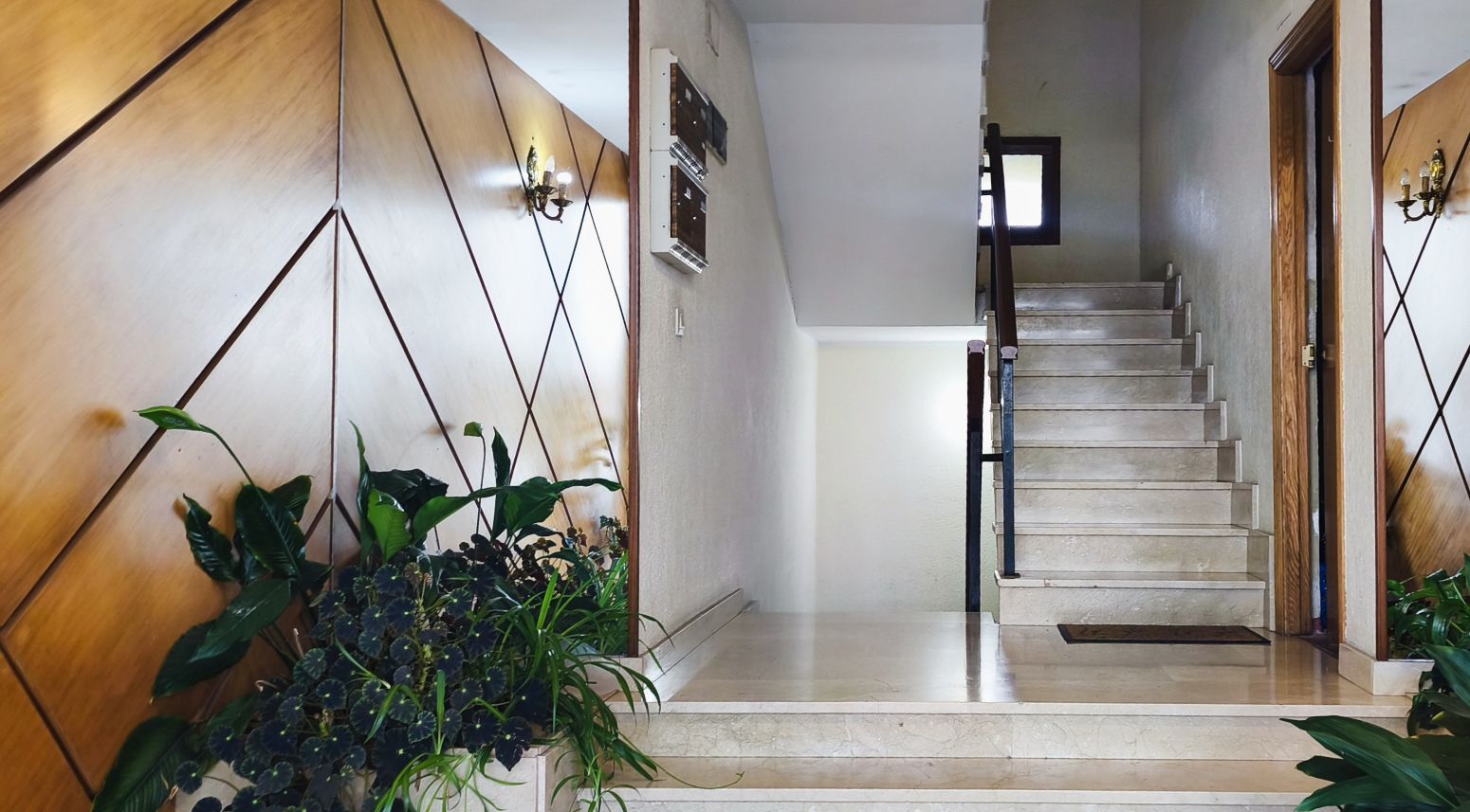 Piso de alquiler en Cabezón de la Sal - CL URBANIZACION DOMAÑANES, 4