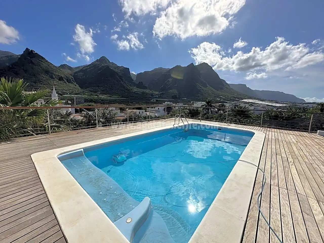 Piscina de Casa o chalet en venta en Los Silos con Aire acondicionado, Jardín privado y Terraza