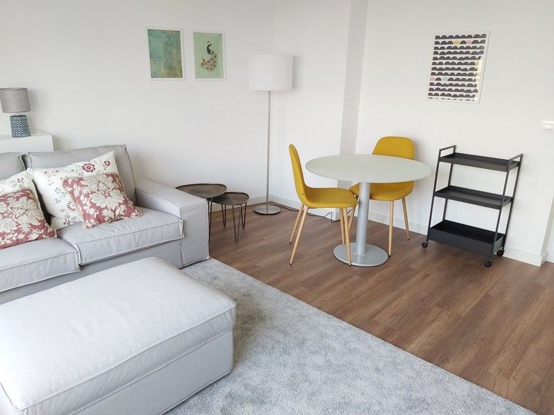 Sala d'estar de Apartament de lloguer en Lugo Capital amb Calefacció, Parquet i Terrassa