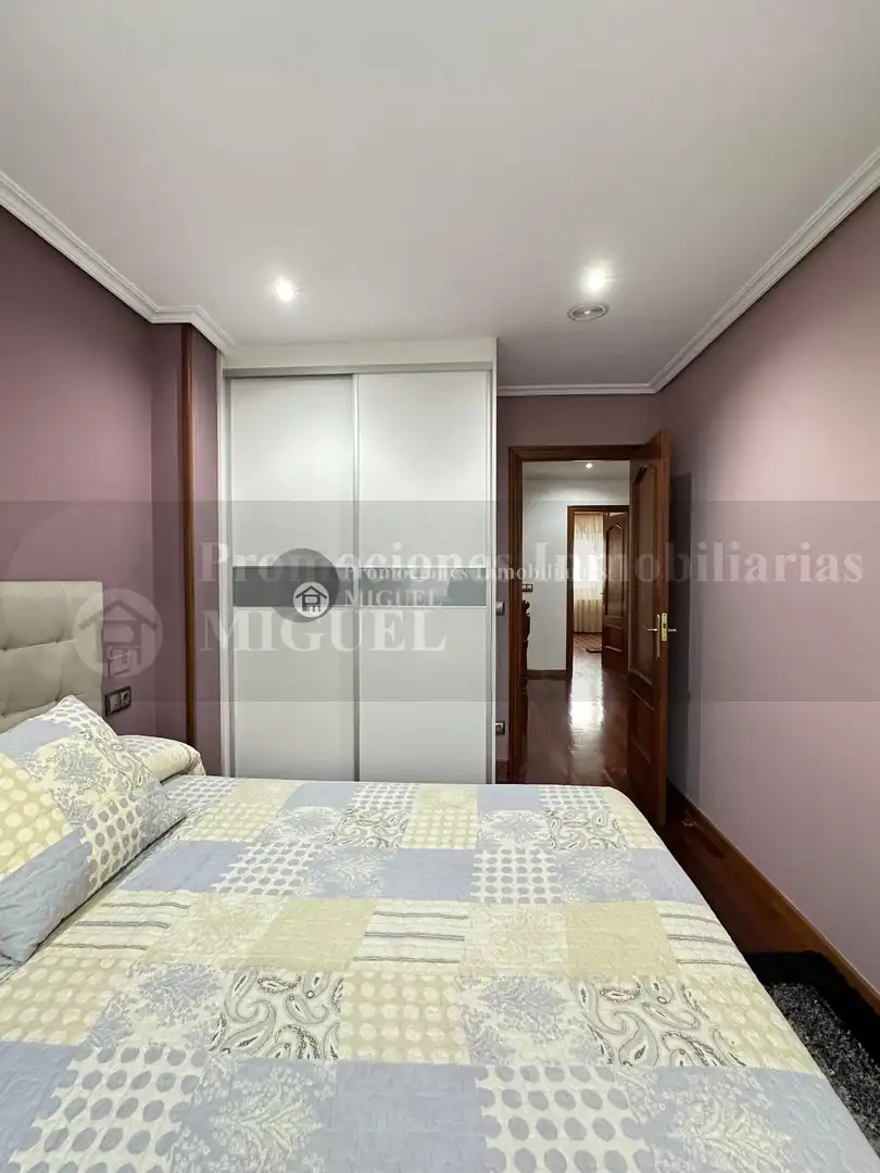 Habitación de Casa o chalet en venta en Verín con Calefacción, Terraza y Amueblado
