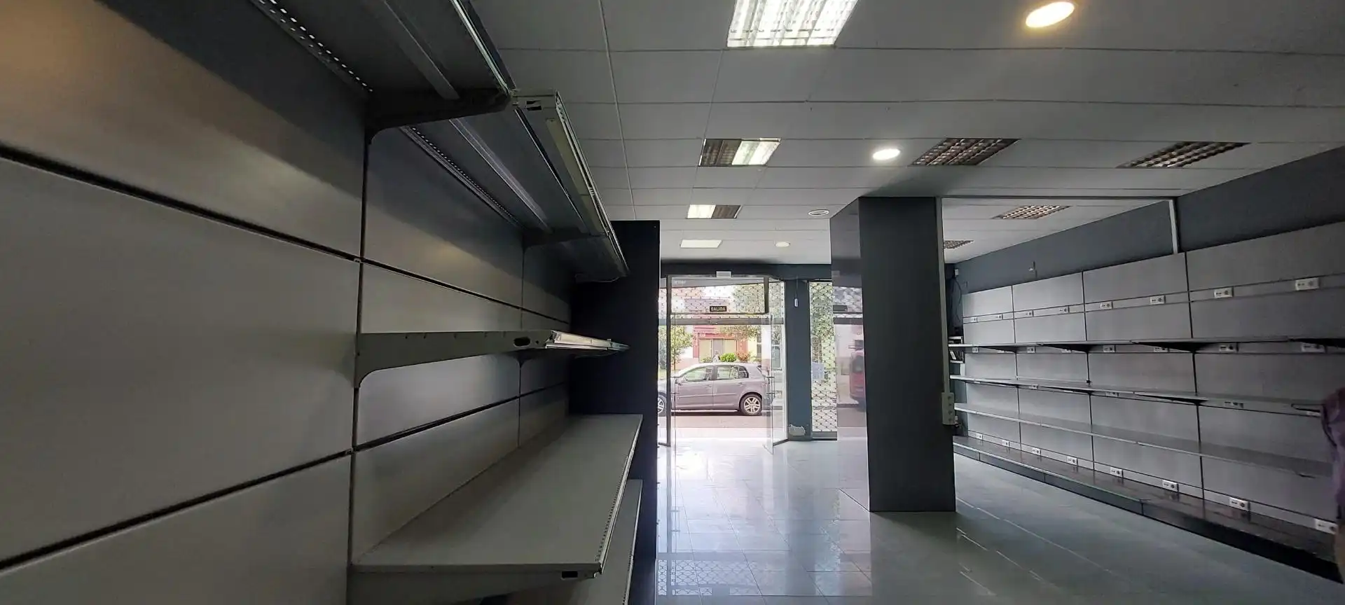 Local en venta en Plaza Plaza Doctor G Gracia R Villarrubia, Cortes - Huertas