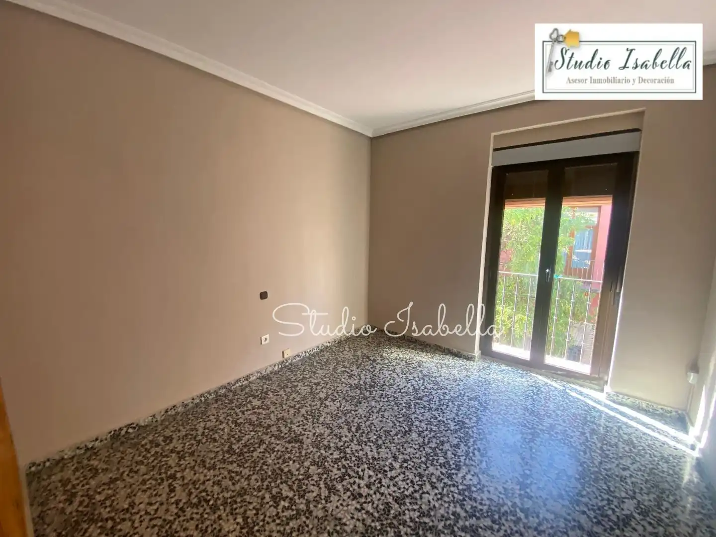 Habitación de Piso de alquiler en Toledo con Aire acondicionado, Calefacción y Amueblado