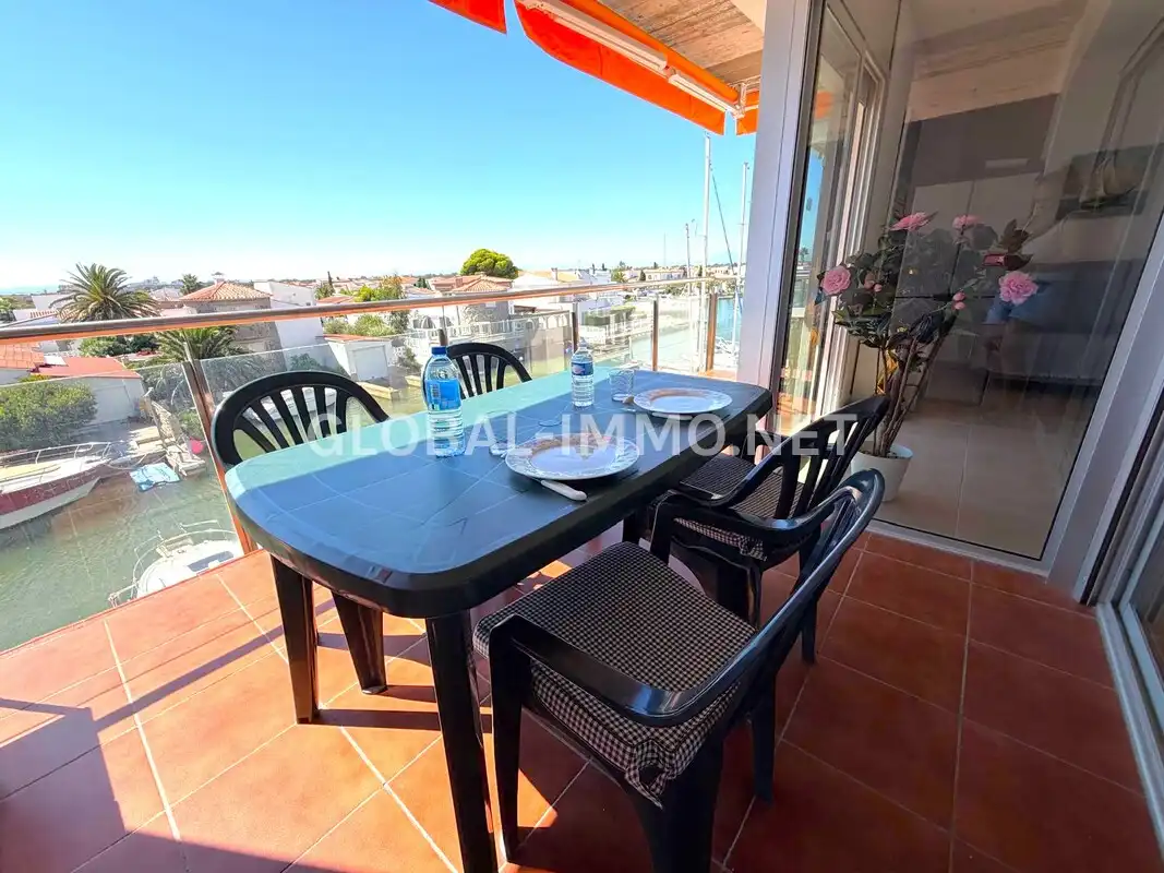 Apartment with pool for sale in Carrer Cap Blanc, imagen 2