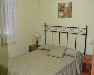 Bedroom of Apartment to rent in Plasencia  with Heating, Furnished and Washing machine