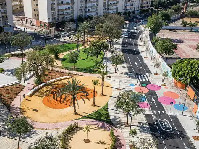 Vista exterior de Piso en venta en  Sevilla Capital con Aire acondicionado