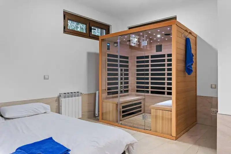 Bedroom of Houses for rent in Marbella  with Air Conditioner, Heating and Private garden