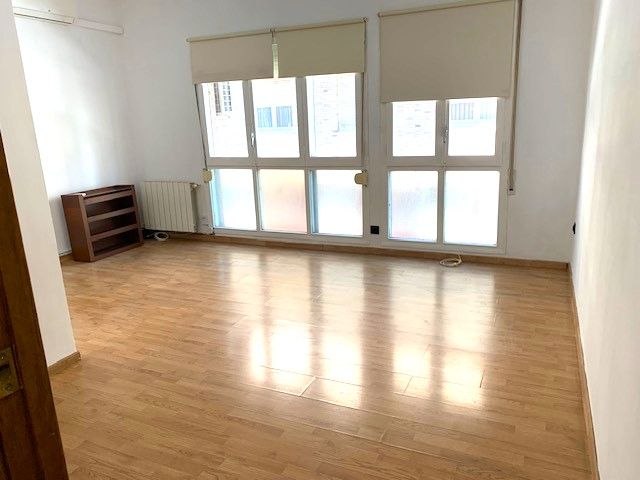 Flat to rent in Carrer Marina, Manresà