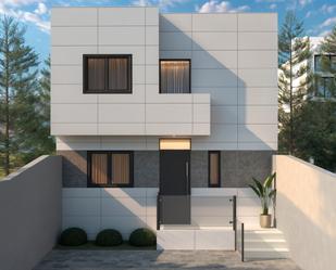 Exterior view of Single-family semi-detached for sale in Casarrubuelos