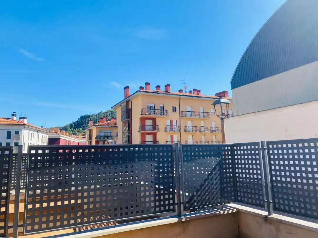 Vista exterior de Piso en venta en Ezcaray con Calefacción, Jardín privado y Terraza