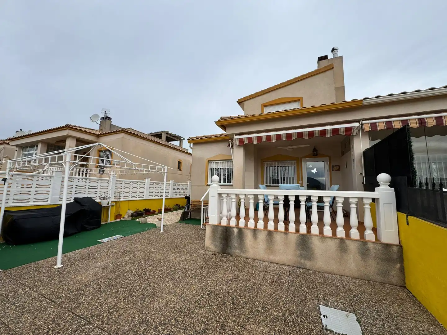 Exterior view of Houses for sale in Castalla  with Private garden, Terrace and Oven