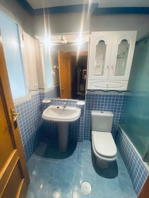 Bany de Apartament en venda en Albacete amb Calefacció, Terrassa i Traster