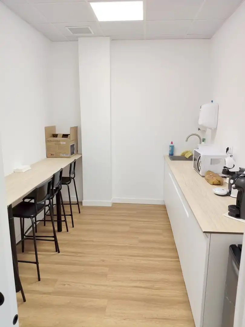 Gewerbefläche zur Miete in Pº Cuellar, imagen 19