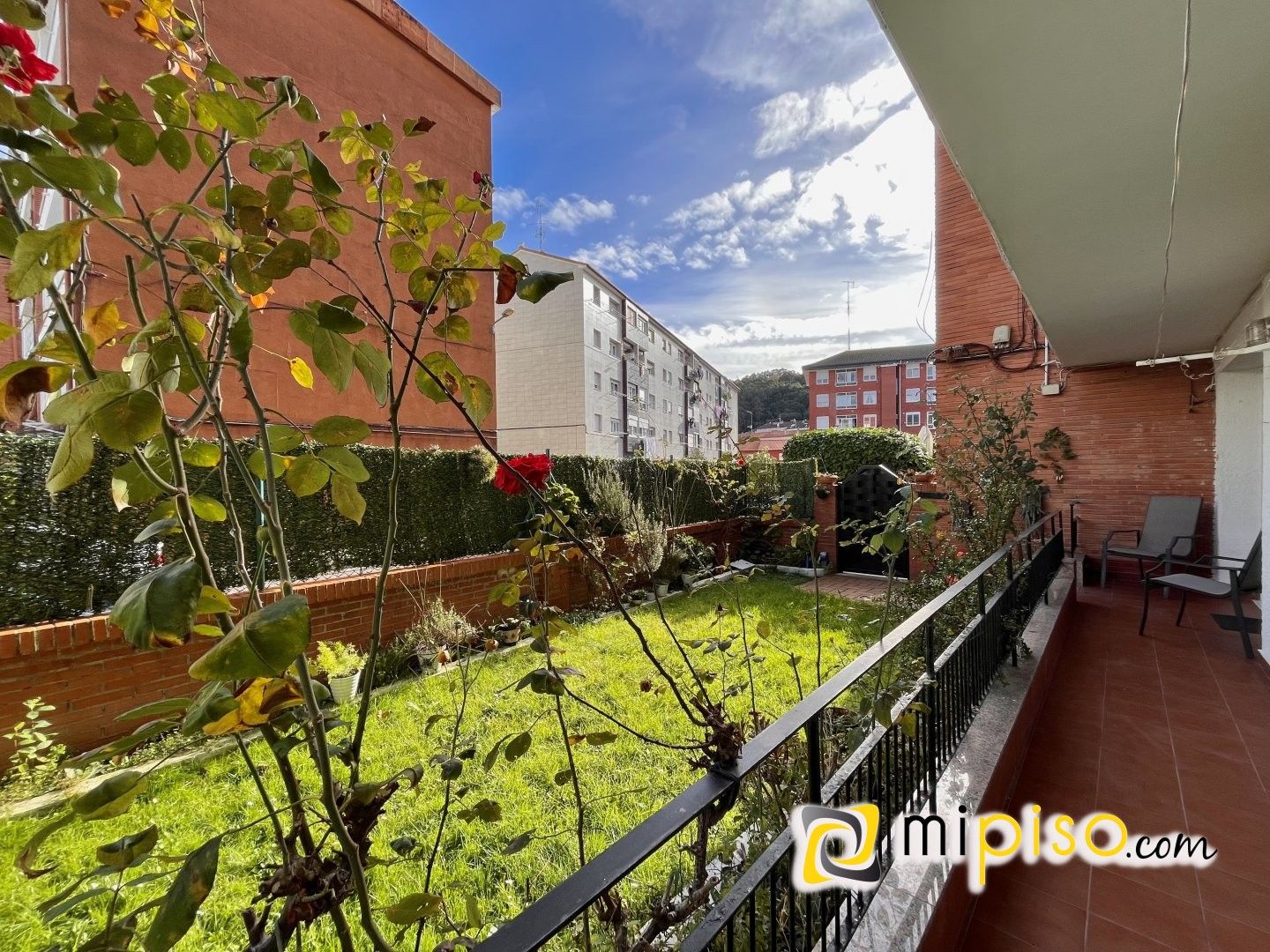 Garden of Flat for sale in Laredo  with Heating, Terrace and Furnished