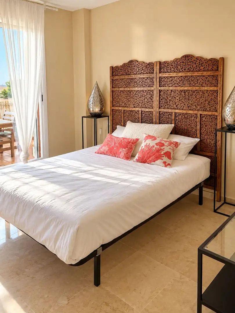 Habitación de Planta baja de alquiler en La Alcaidesa, Cádiz